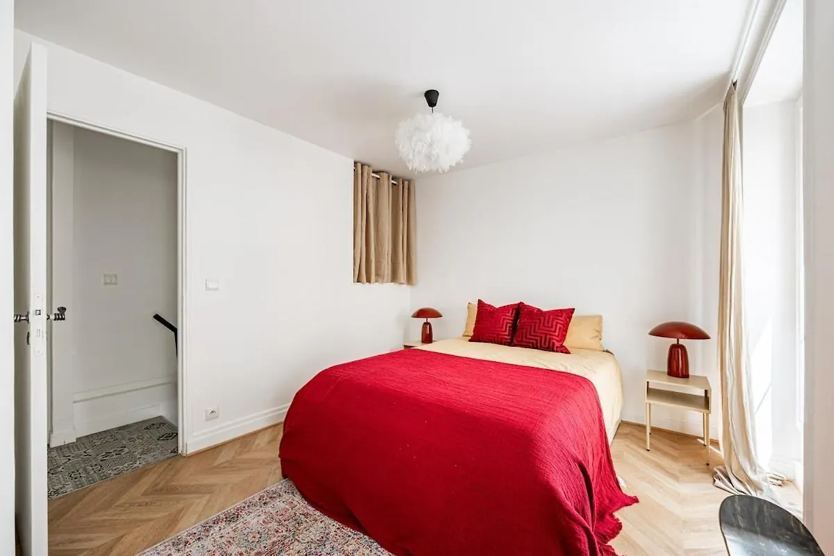 Beautiful Loft#Canal St-Martin#2Bedrooms Parijs 0*,
